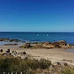 Petite Maison Au Calme Confort بيت للعطل *