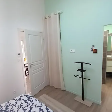 Prázdninový dům Petite Maison Au Calme Confort